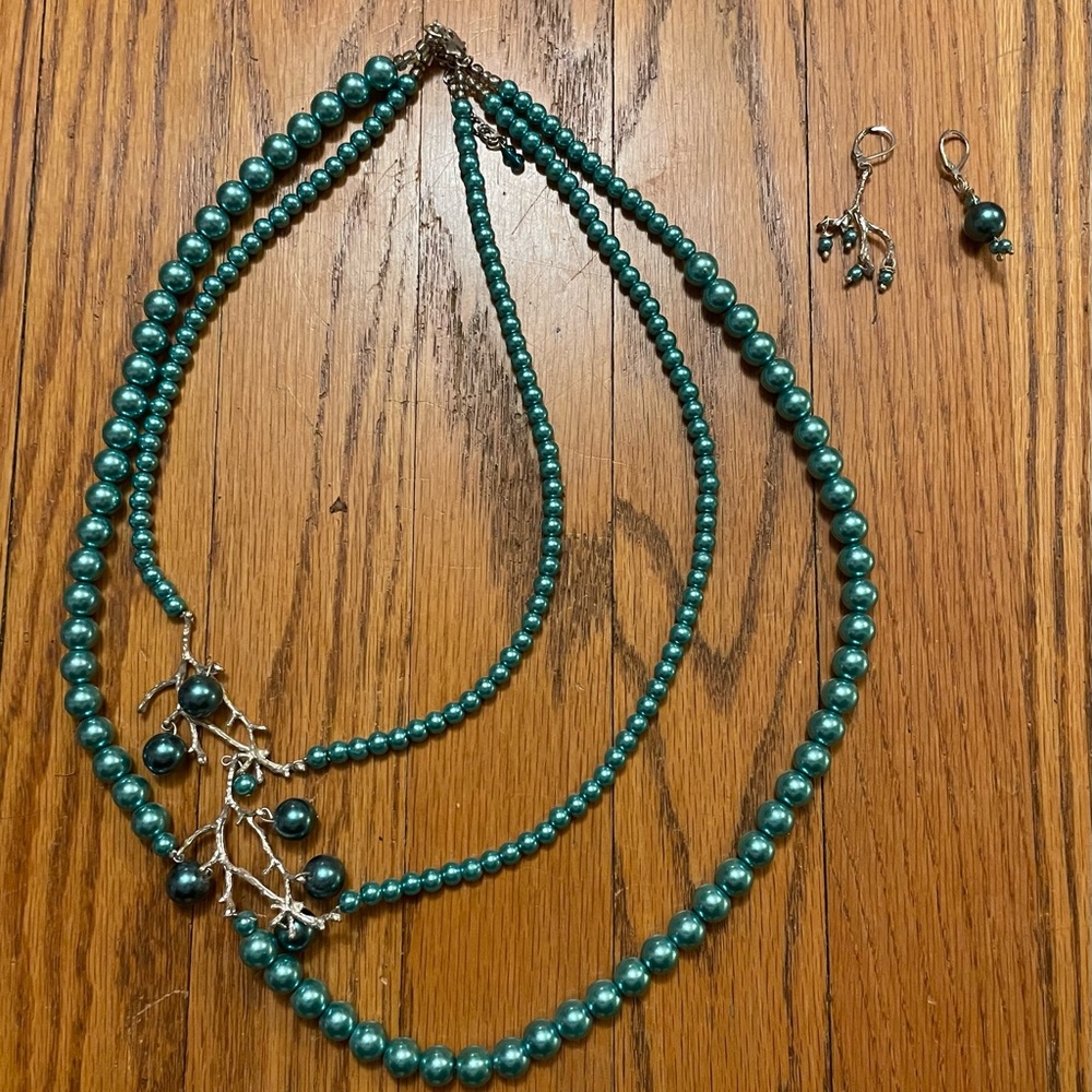 Asymmetrical Necklace and Earring Set